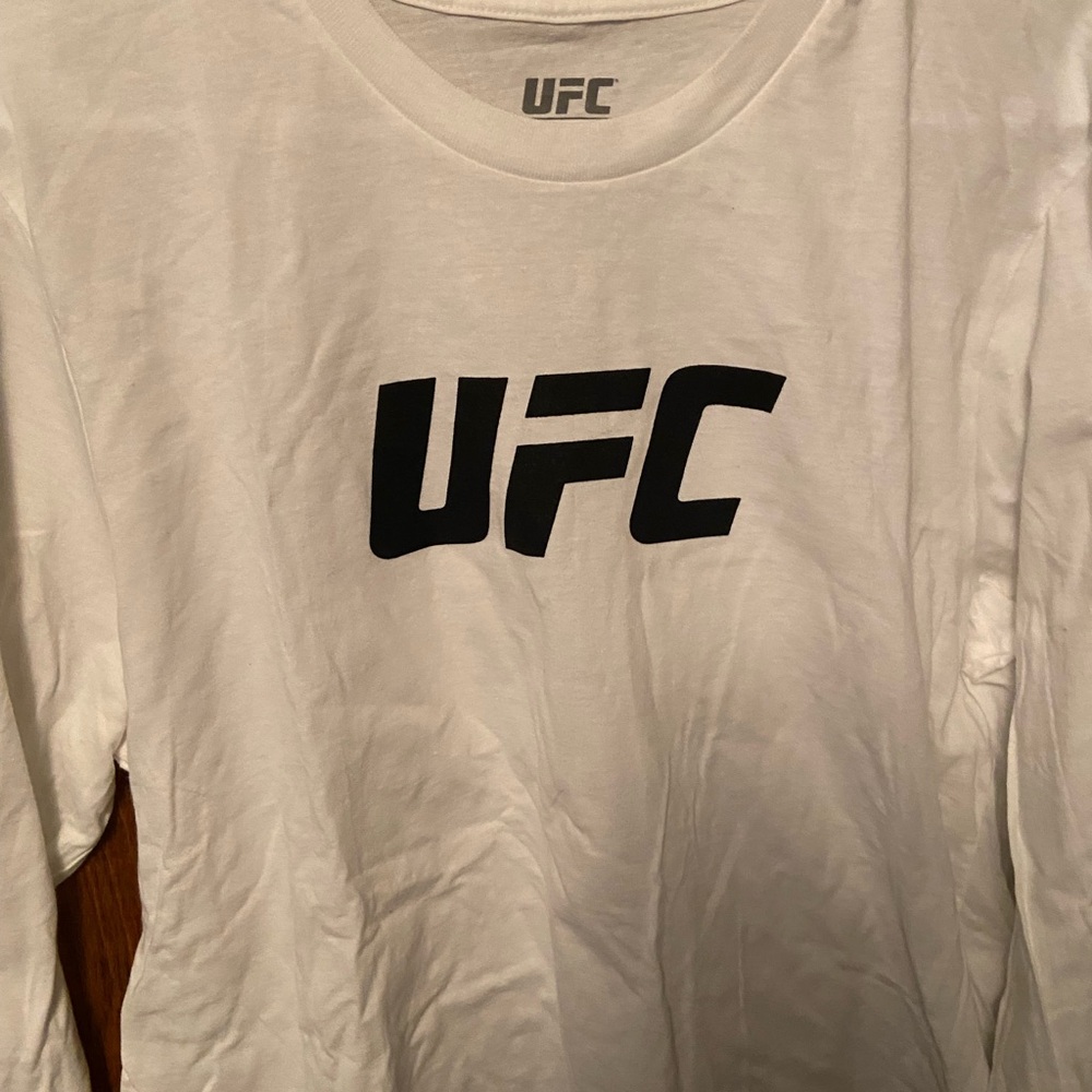 UFC White Graphic Tee